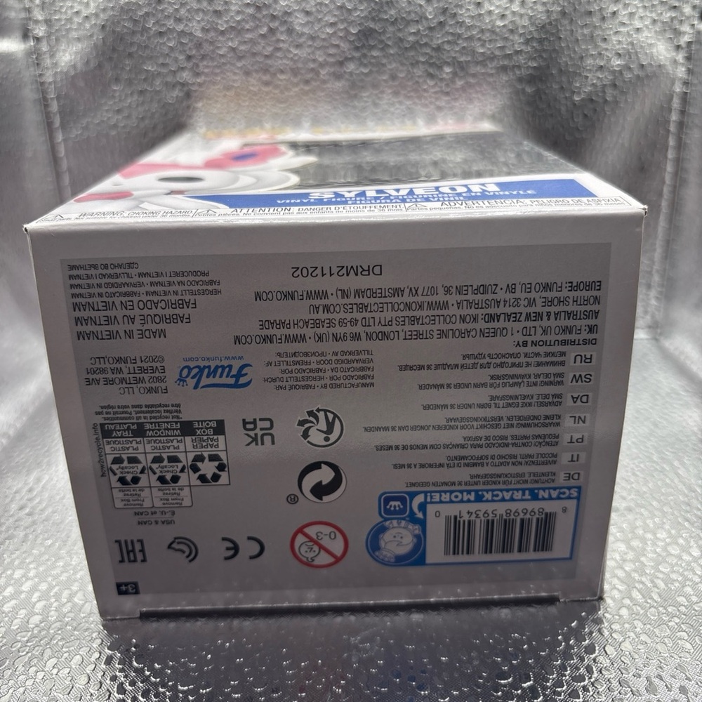 Funko Pop! Vinyl: Sylveon Pokémon Game Figure #857 - Picture 5 of 6